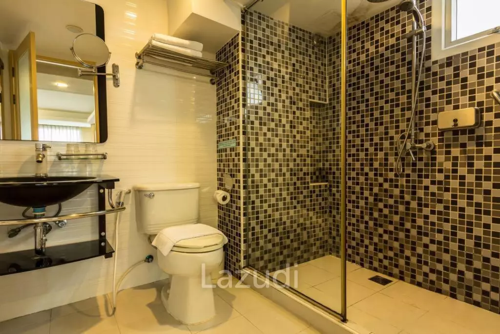 Sukhumvit 11 Hotel for Sale or Rent - Exceptional Investment Opportunity in Bangkok’s Most Lively District