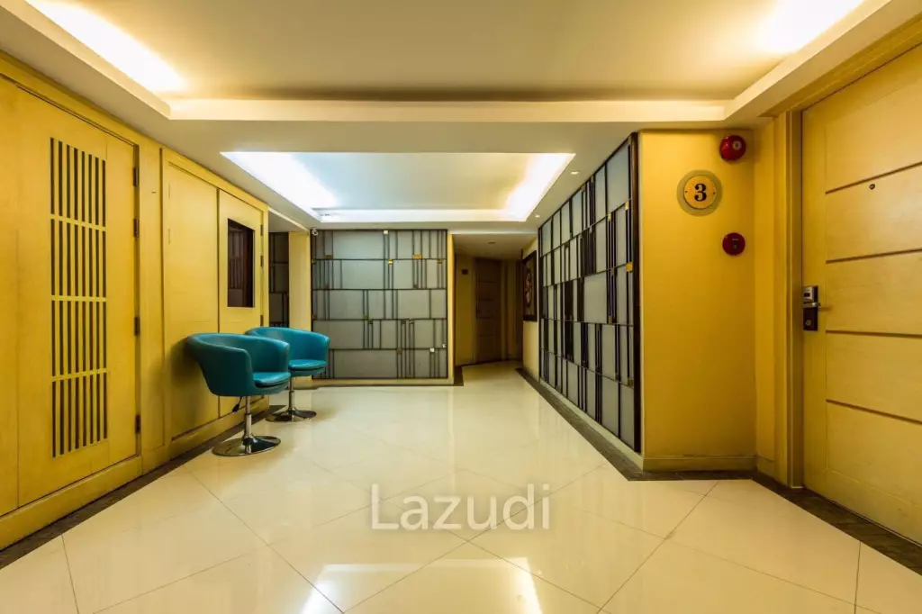 Sukhumvit 11 Hotel for Sale or Rent - Exceptional Investment Opportunity in Bangkok’s Most Lively District