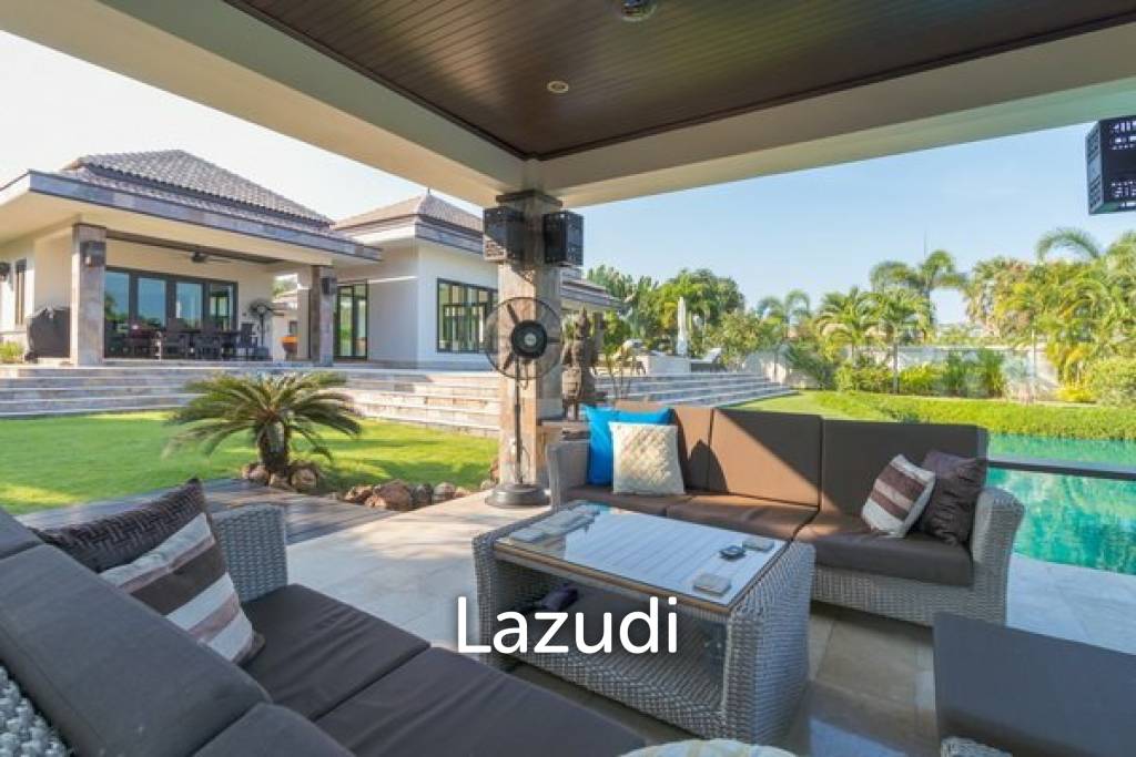 2,400 Sqm 4 Bed 5 Bath Villa For Sale