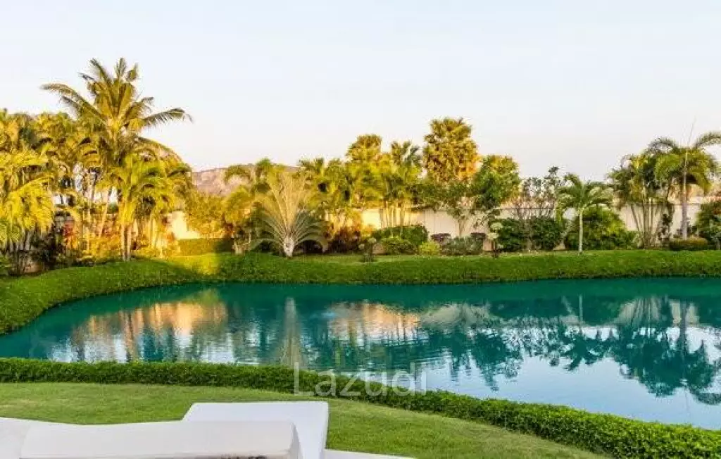 HANA VILLAGE 1: LUXURY BALI STYLE POOL VILLA