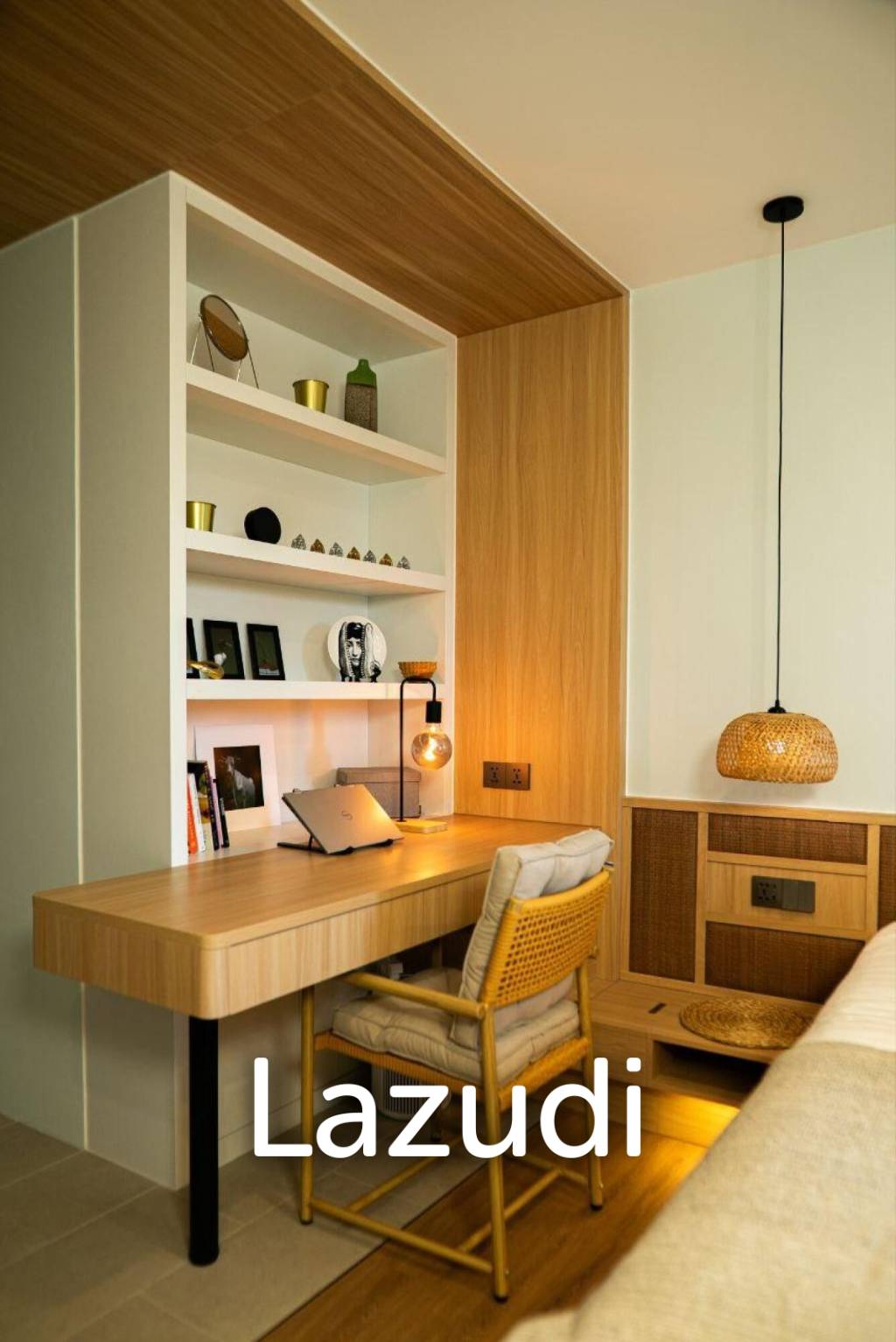 Ready-to-Move-in Foreign-Quota Top Floor Studio