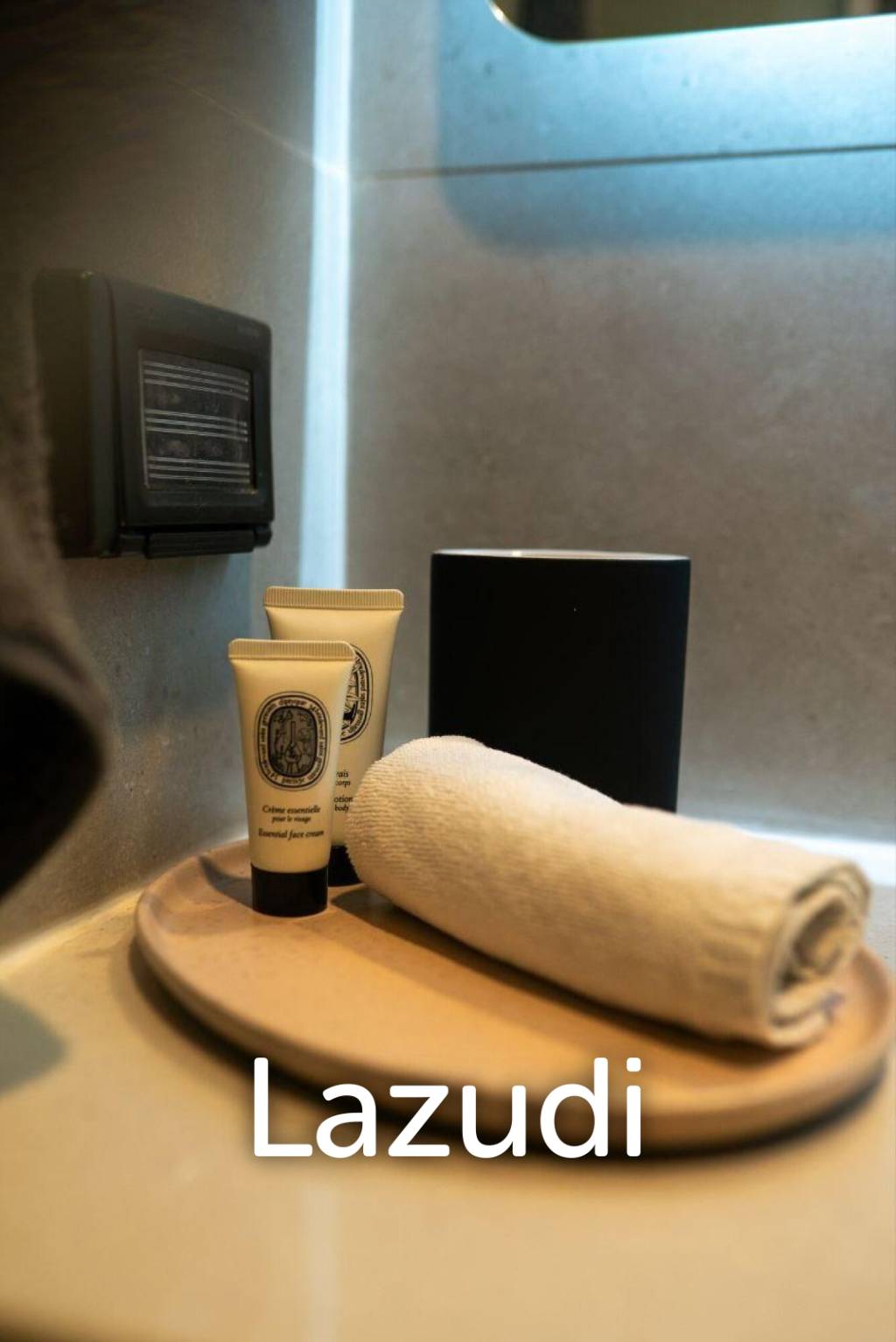 Ready-to-Move-in Foreign-Quota Top Floor Studio