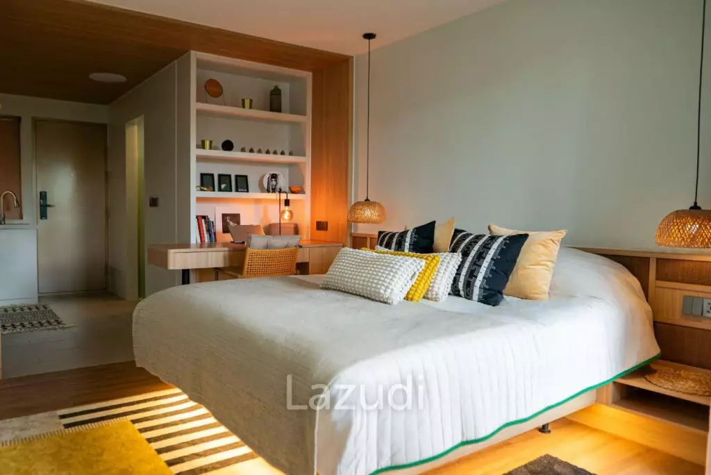 Ready-to-Move-in Foreign-Quota Top Floor Studio
