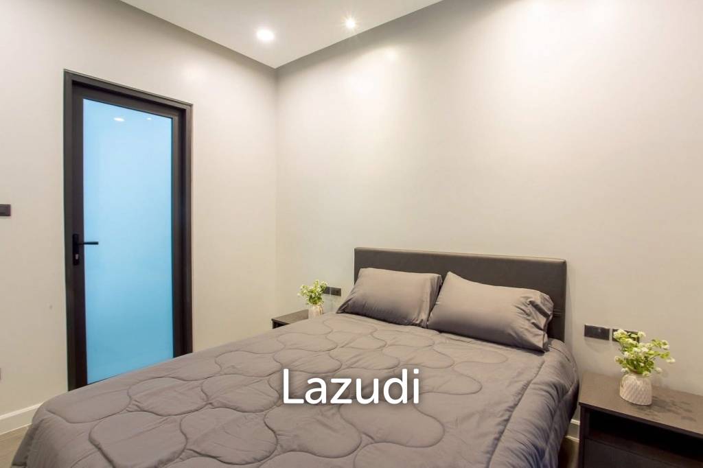 THE PINE VILLA : Luxury 4 bed pool villa close to town and beaches