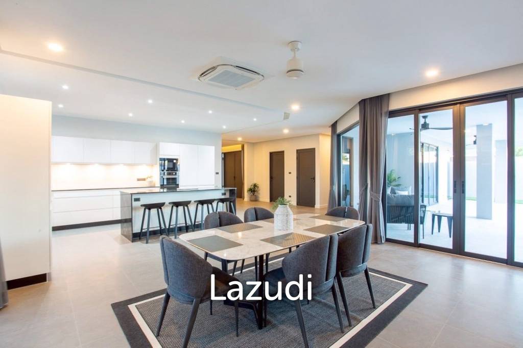 THE PINE VILLA : Luxury 4 bed pool villa close to town and beaches