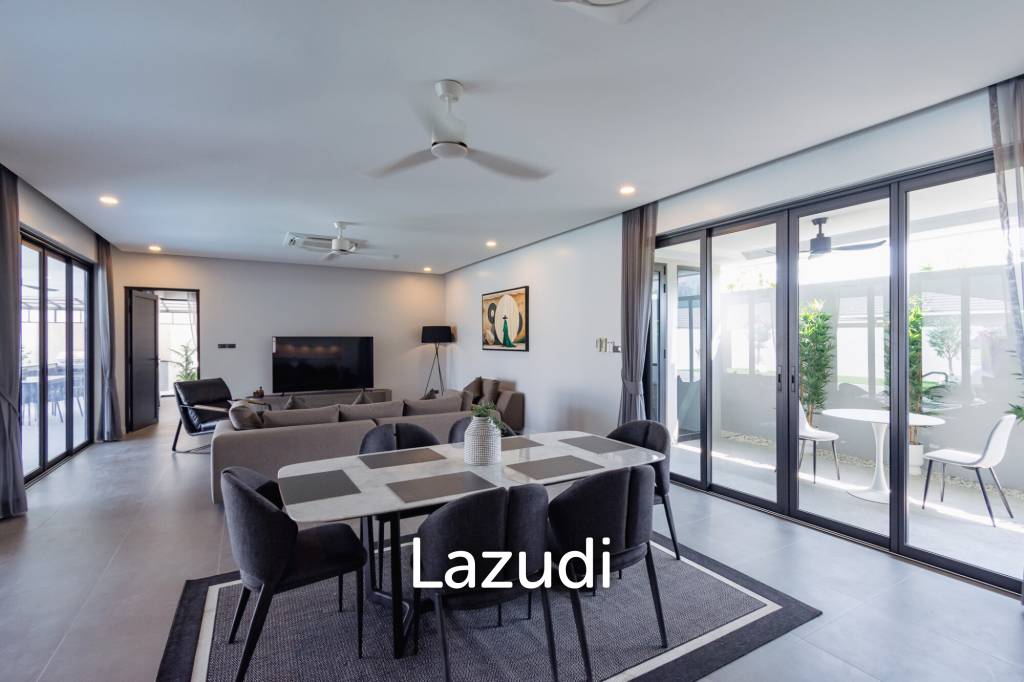 THE PINE VILLA : Luxury 4 bed pool villa close to town and beaches