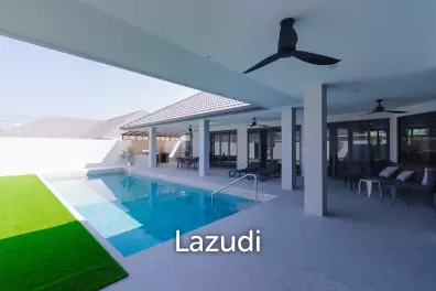 THE PINE VILLA : Luxury 4 bed pool villa close to town and beaches