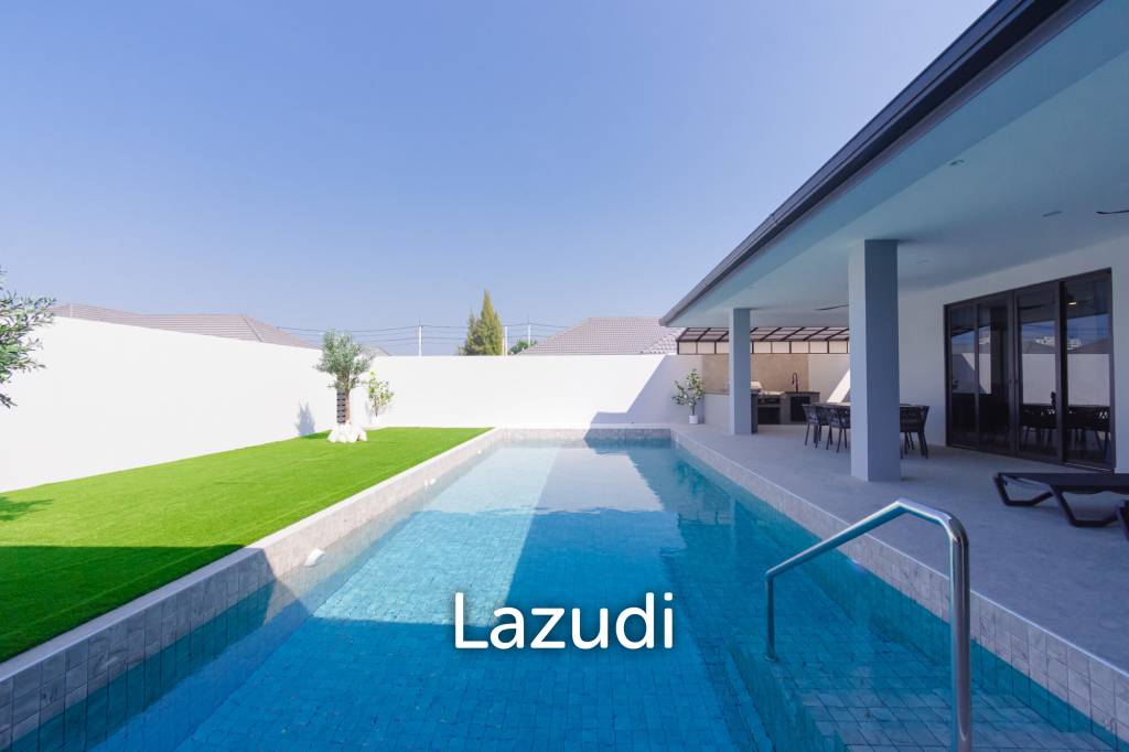 THE PINE VILLA : Luxury 4 bed pool villa close to town and beaches