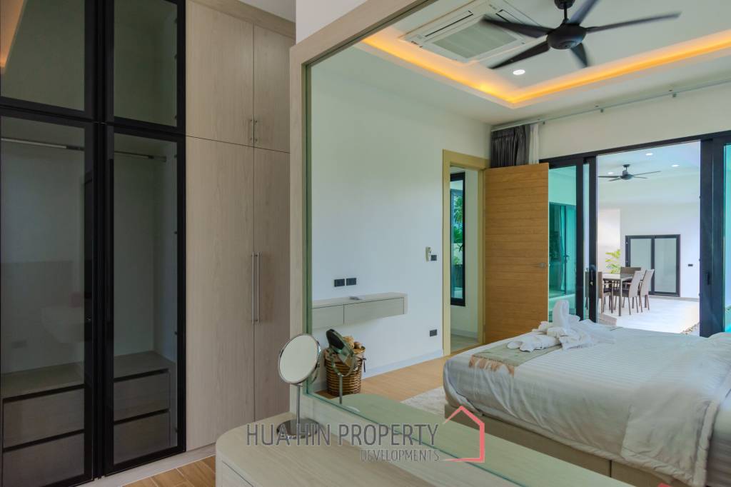 220 sqm pool villa in Hin Lek Fai Hua Hin – modern 3 bed home