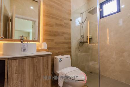220 sqm pool villa in Hin Lek Fai Hua Hin – modern 3 bed home
