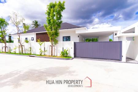 220 sqm pool villa in Hin Lek Fai Hua Hin – modern 3 bed home