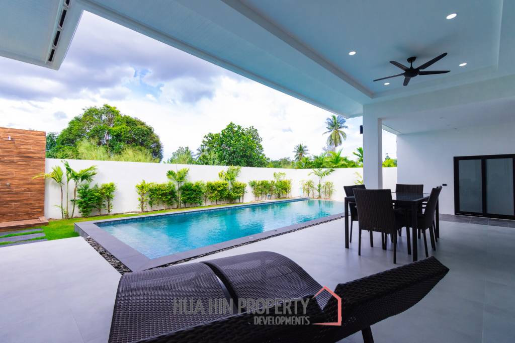 220 sqm pool villa in Hin Lek Fai Hua Hin – modern 3 bed home