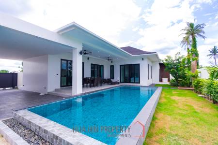 220 sqm pool villa in Hin Lek Fai Hua Hin – modern 3 bed home