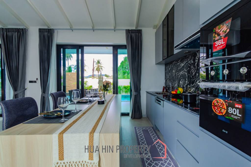 220 sqm pool villa in Hin Lek Fai Hua Hin – modern 3 bed home