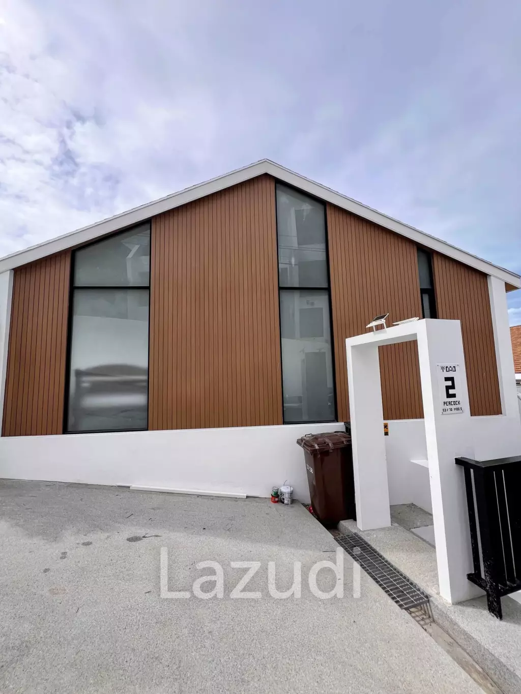 [Ready to Move-In] 4-Bed Sea View in Plai Laem