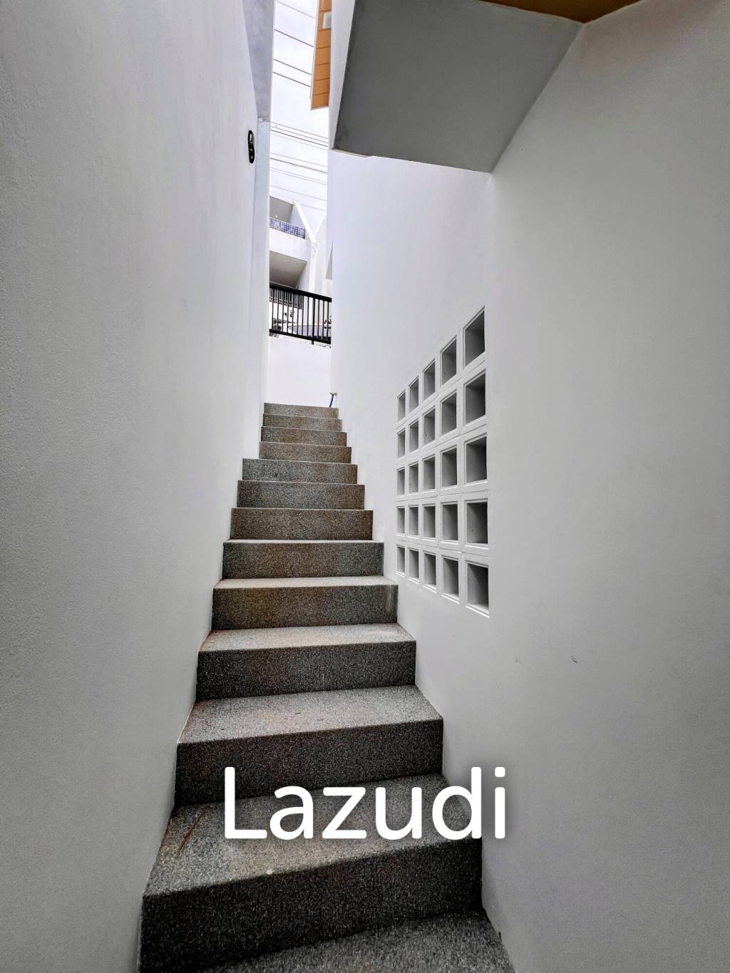 [Ready to Move-In] 4-Bed Sea View in Plai Laem
