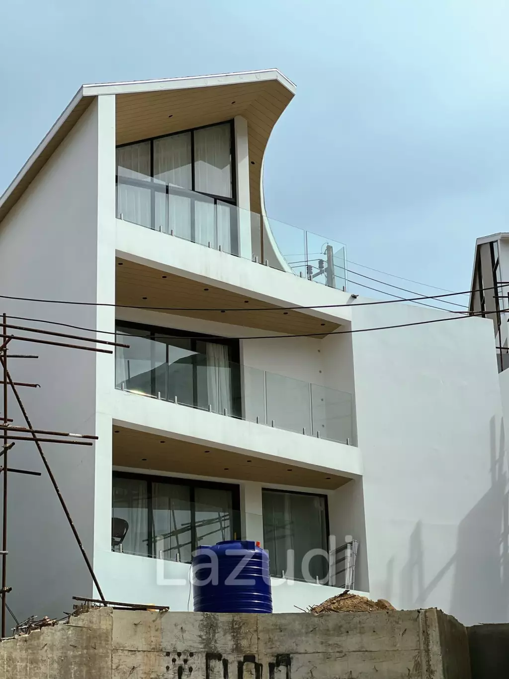 [Ready to Move-In] 4-Bed Sea View in Plai Laem