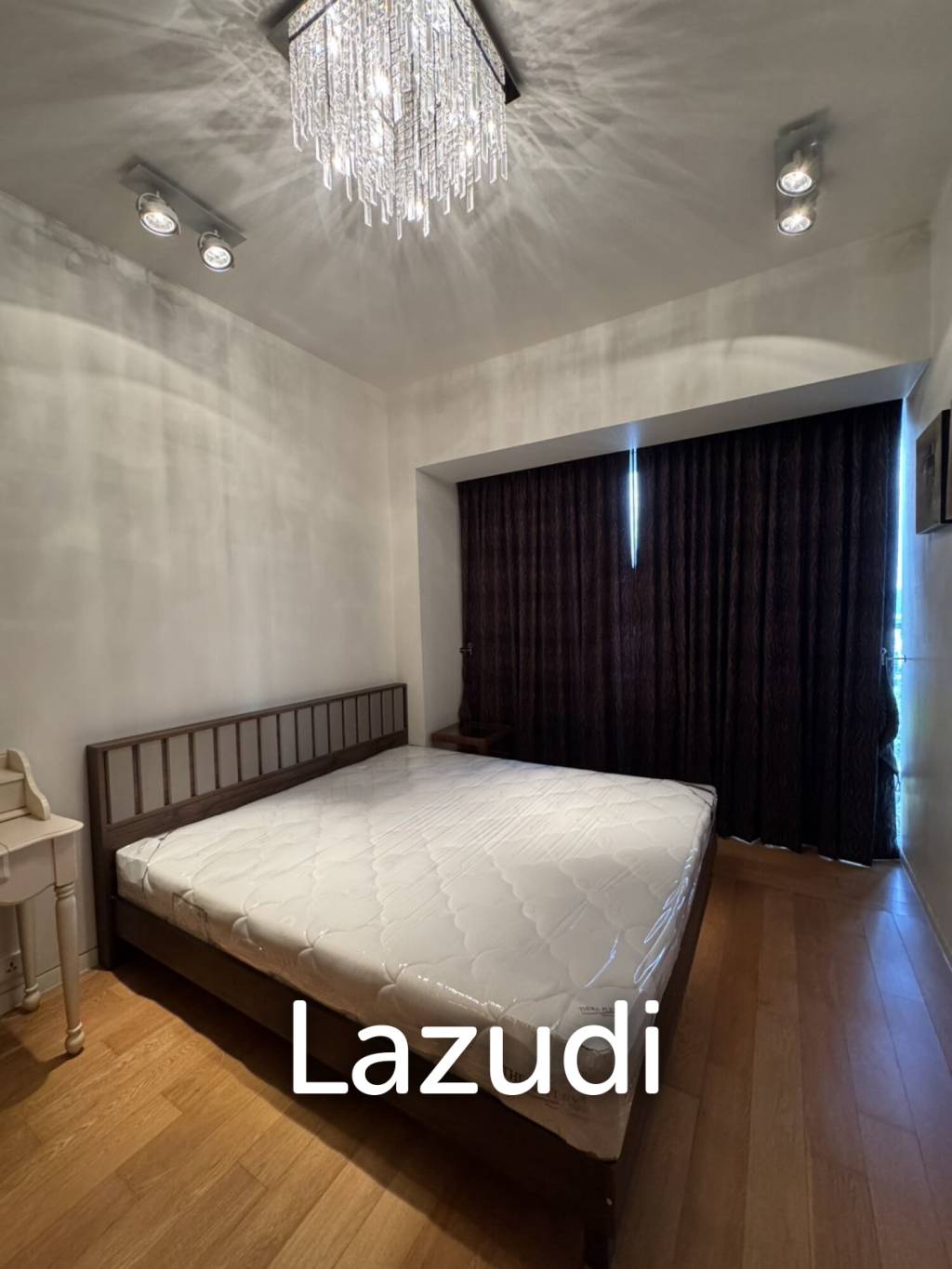 2 Bedroom 2 Bathroom 94 Sq.m The Met