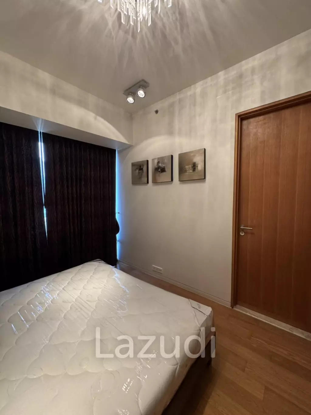 2 Bedroom 2 Bathroom 94 Sq.m The Met