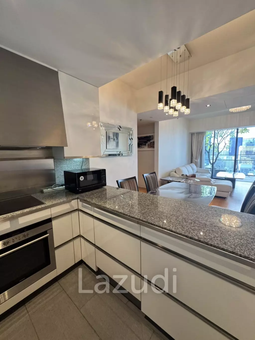 2 Bedroom 2 Bathroom 94 Sq.m The Met