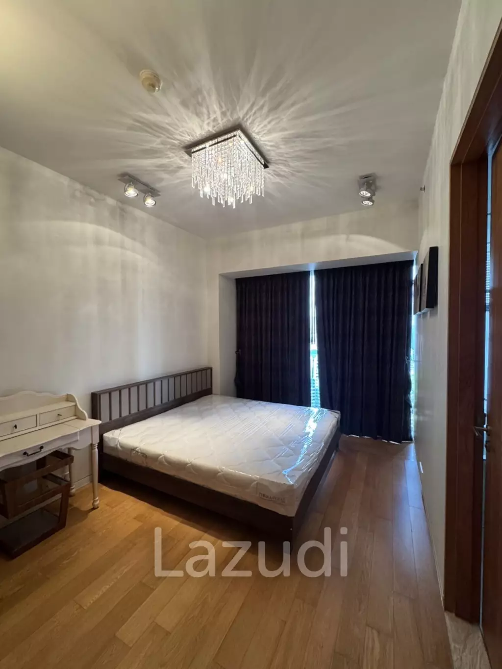 2 Bedroom 2 Bathroom 94 Sq.m The Met
