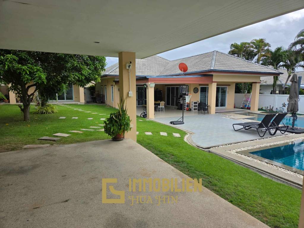 mit Gästehaus / privater Pool / 240 qm Wohnfläche