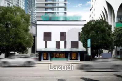 Building for rent on Main Sathorn Road