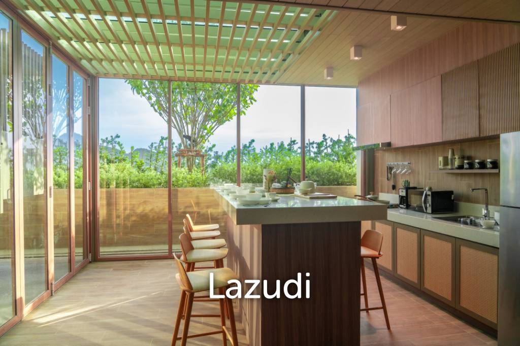Spacious 2-Bedroom Condo with Ocean View, Hua Hin