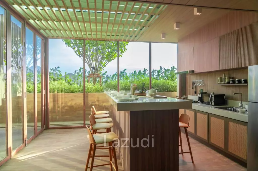 Spacious 2-Bedroom Condo with Ocean View, Hua Hin