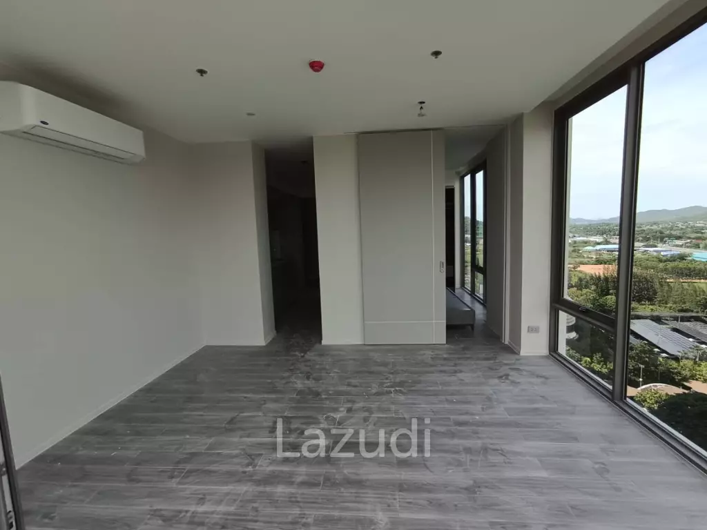 Spacious 2-Bedroom Condo with Ocean View, Hua Hin