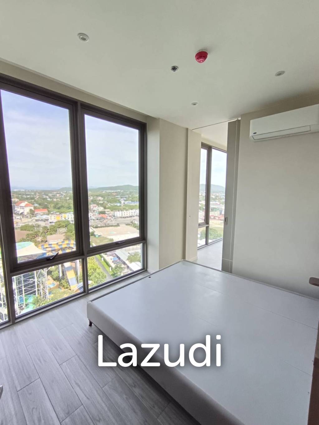 Spacious 2-Bedroom Condo with Ocean View, Hua Hin