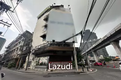 Prime Retail Space for Sale in Si Lom Bangkok
