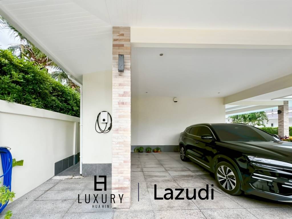 Terrain de 700 m² / cuisine extérieure / système solaire de 5 kW