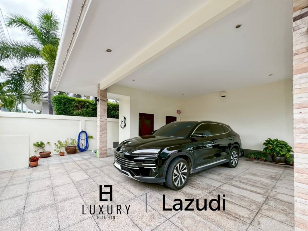 Terrain de 700 m² / cuisine extérieure / système solaire de 5 kW