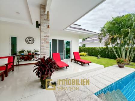 Terrain de 700 m² / cuisine extérieure / système solaire de 5 kW