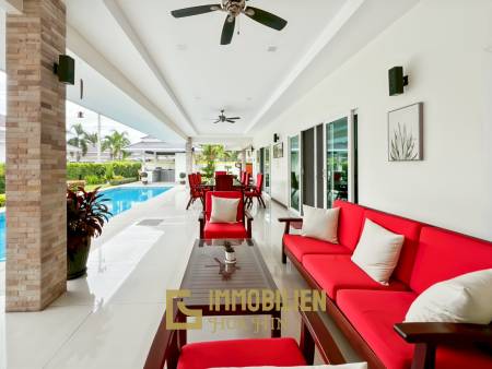 Terrain de 700 m² / cuisine extérieure / système solaire de 5 kW