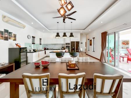 Terrain de 700 m² / cuisine extérieure / système solaire de 5 kW