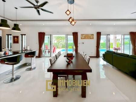 Terrain de 700 m² / cuisine extérieure / système solaire de 5 kW