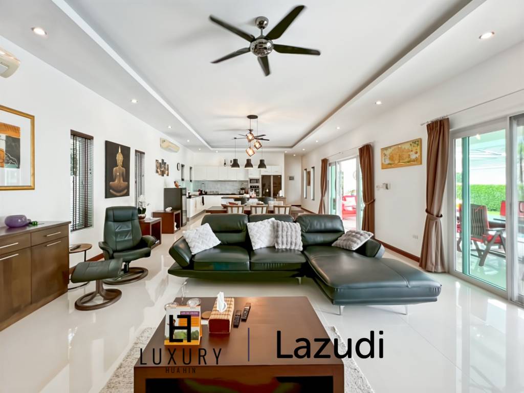 Terrain de 700 m² / cuisine extérieure / système solaire de 5 kW