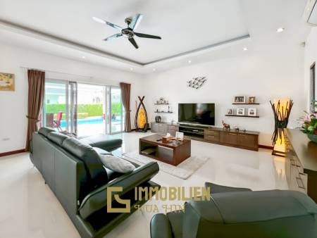 Terrain de 700 m² / cuisine extérieure / système solaire de 5 kW