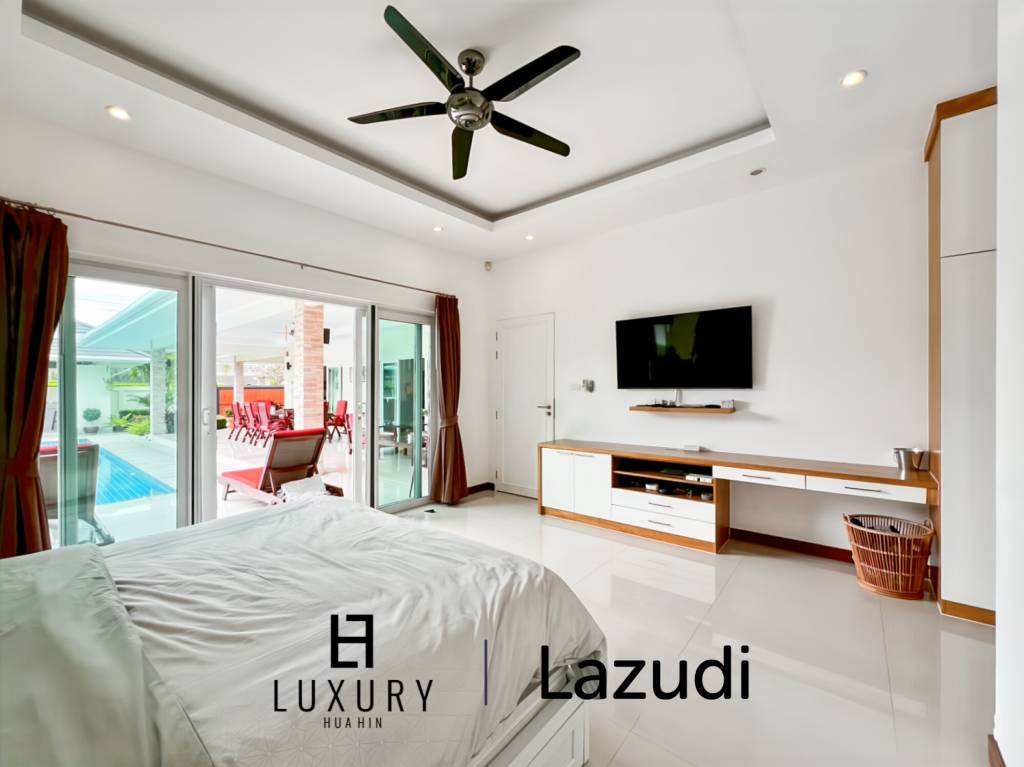 Terrain de 700 m² / cuisine extérieure / système solaire de 5 kW