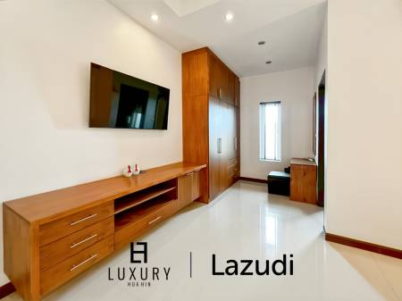 Terrain de 700 m² / cuisine extérieure / système solaire de 5 kW