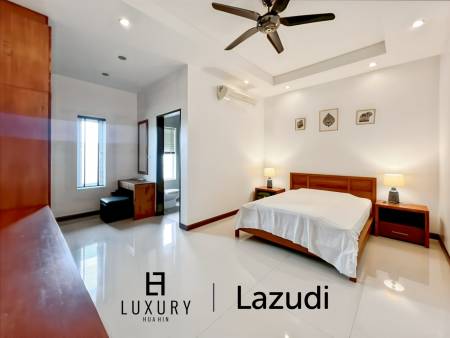 Terrain de 700 m² / cuisine extérieure / système solaire de 5 kW