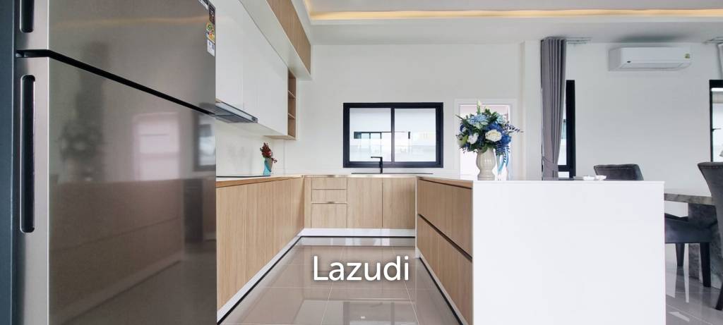 4 Beds 4 Baths 280 SQ.M. Paradise Villa Pattaya