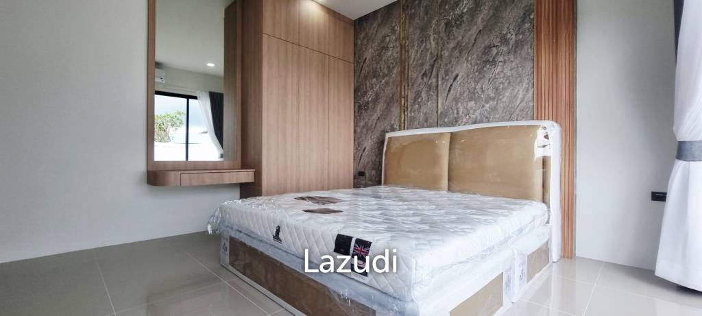4 Beds 4 Baths 280 SQ.M. Paradise Villa Pattaya