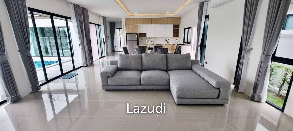 4 Beds 4 Baths 280 SQ.M. Paradise Villa Pattaya