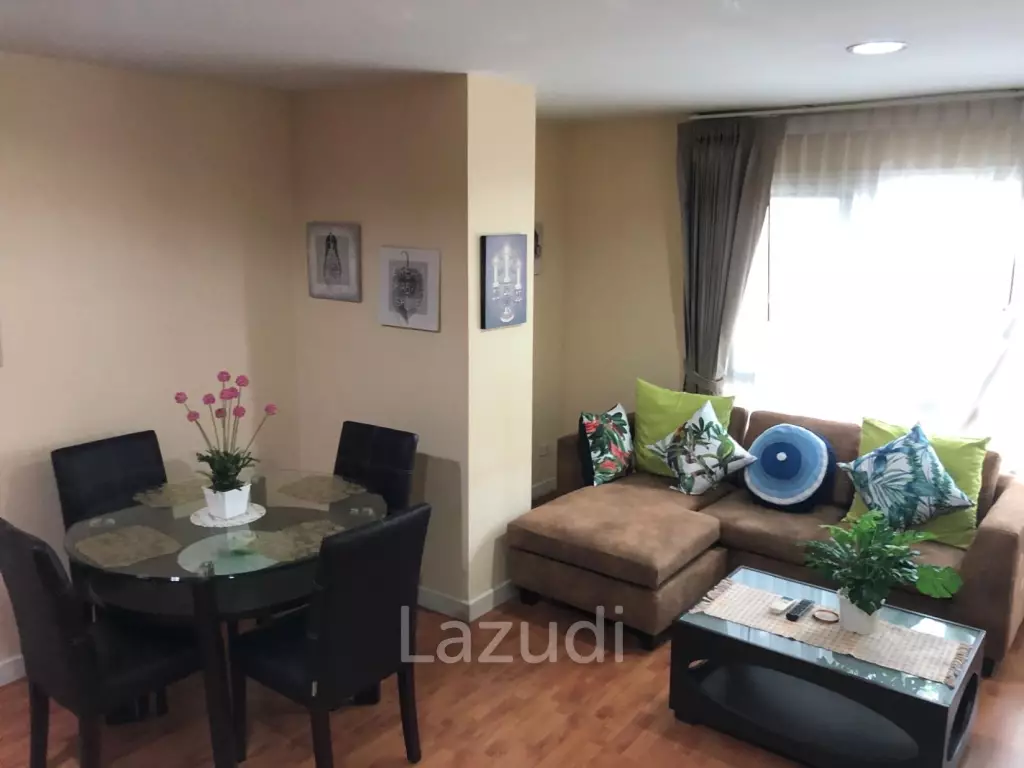 77 ตรม. คอนโด 1 ห้องนอนให้เช่าใจกลางย่านนิมมาน
