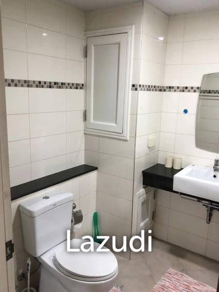 77 SQ.M. 1 bedroom condo for rent in the center of Nimman