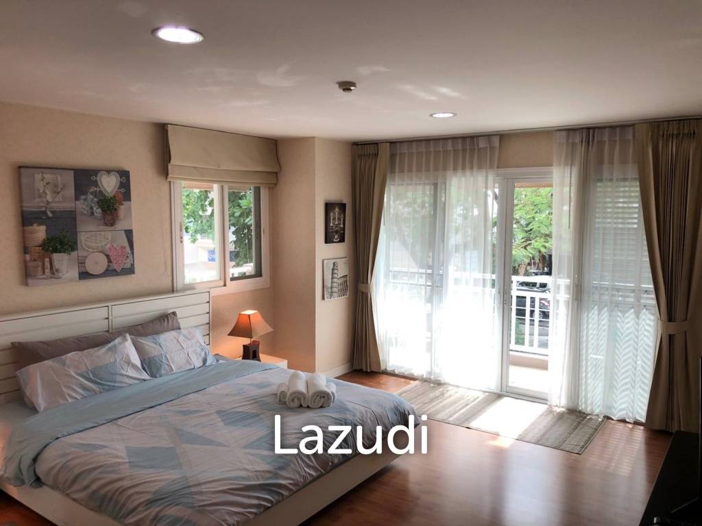 77 ตรม. คอนโด 1 ห้องนอนให้เช่าใจกลางย่านนิมมาน