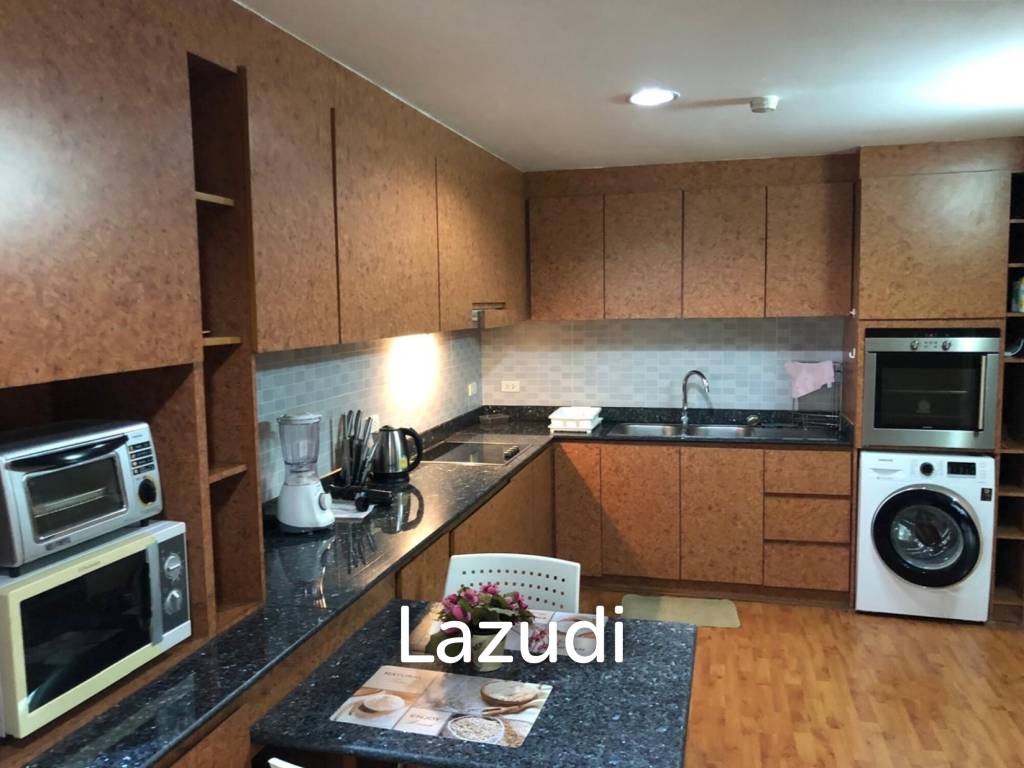 77 ตรม. คอนโด 1 ห้องนอนให้เช่าใจกลางย่านนิมมาน